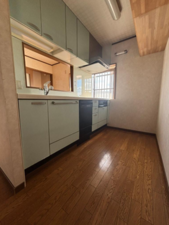 岸和田市八幡町、中古一戸建ての画像です