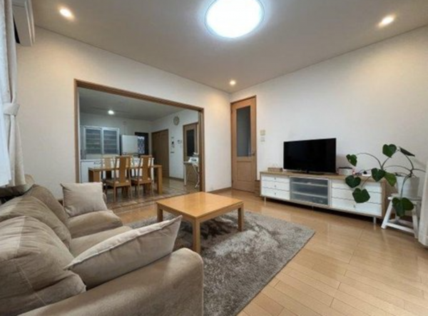 泉南郡熊取町大久保北、中古一戸建ての画像です