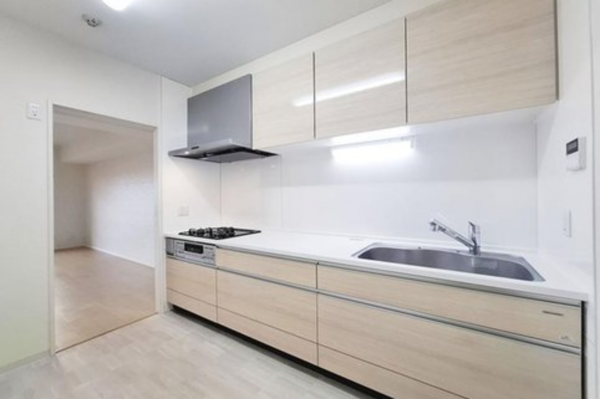 貝塚市海塚、マンションの画像です