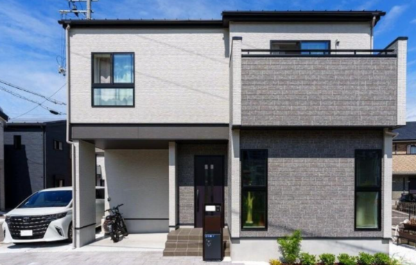 泉佐野市笠松、中古一戸建ての画像です