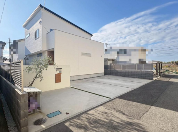 貝塚市鳥羽、中古一戸建ての画像です