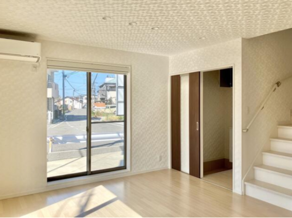 貝塚市新井、中古一戸建ての画像です