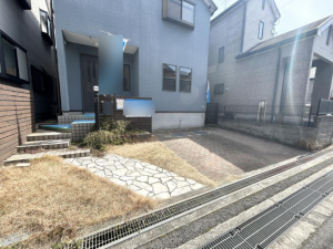 泉佐野市葵町、中古一戸建ての画像です