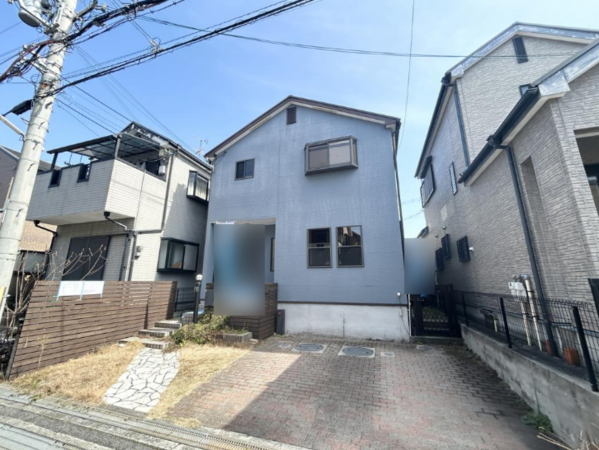 泉佐野市葵町、中古一戸建ての画像です