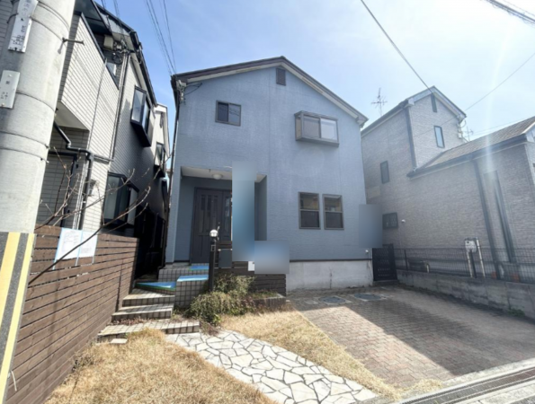 泉佐野市葵町、中古一戸建ての画像です