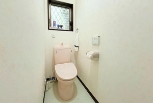 泉佐野市下瓦屋、中古一戸建ての画像です