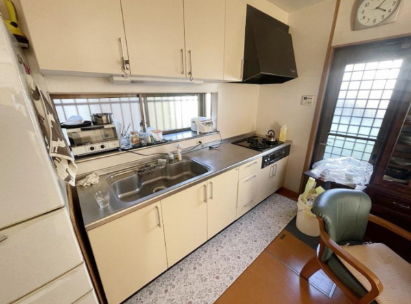 泉佐野市中庄、中古一戸建ての画像です