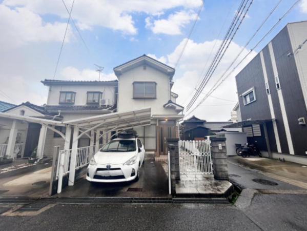 岸和田市八阪町、中古一戸建ての画像です
