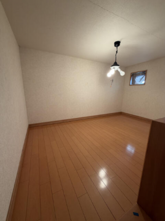 岸和田市上松町、中古一戸建ての画像です