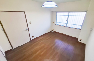 岸和田市下野町、マンションの画像です