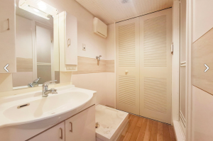 岸和田市下野町、マンションの画像です