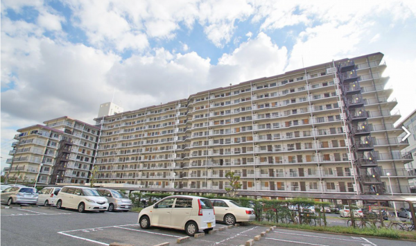 岸和田市下野町、マンションの画像です