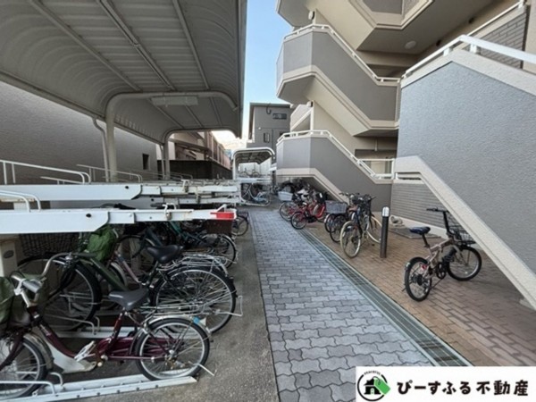 岸和田市藤井町、マンションの画像です