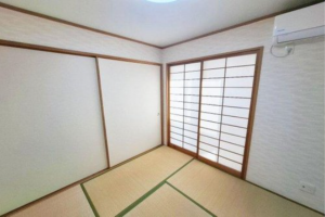 貝塚市畠中、中古一戸建ての画像です