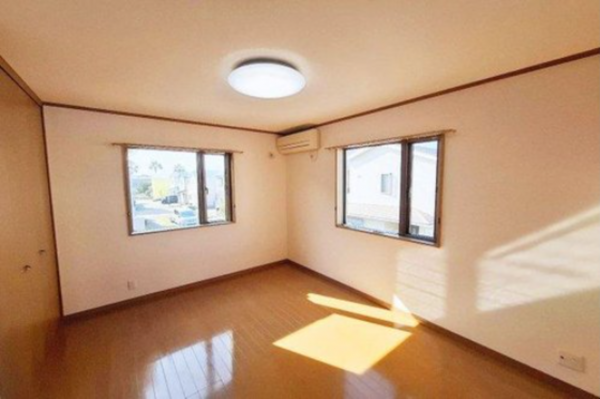 貝塚市畠中、中古一戸建ての画像です