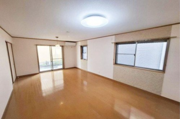 貝塚市畠中、中古一戸建ての画像です