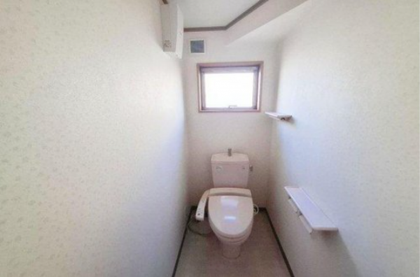 貝塚市畠中、中古一戸建ての画像です