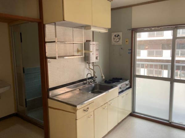 岸和田市土生町、マンションの画像です