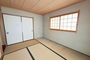 泉佐野市東羽倉崎町、中古一戸建ての画像です