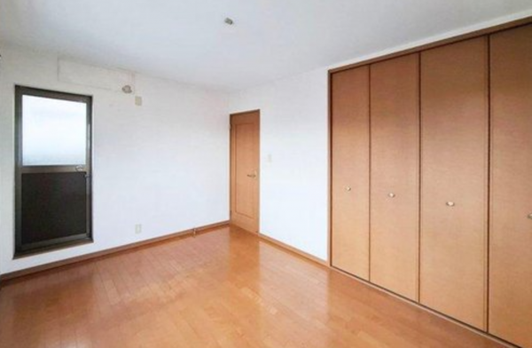 泉佐野市東羽倉崎町、中古一戸建ての画像です