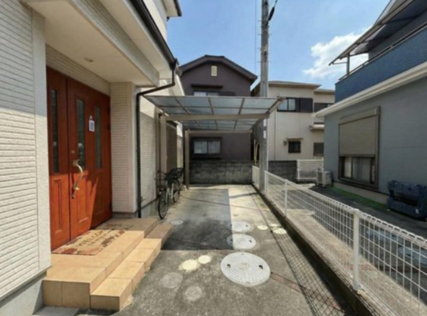 貝塚市久保、中古一戸建ての画像です