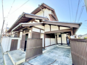 貝塚市石才、中古一戸建ての画像です