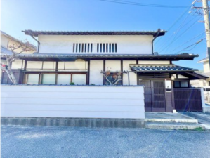 貝塚市石才、中古一戸建ての画像です