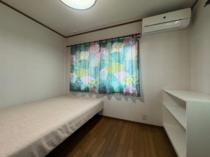 泉南郡熊取町若葉、中古一戸建ての画像です