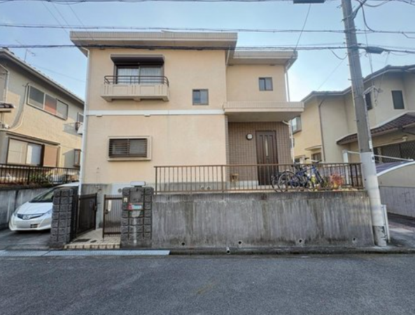 泉南郡熊取町若葉、中古一戸建ての画像です