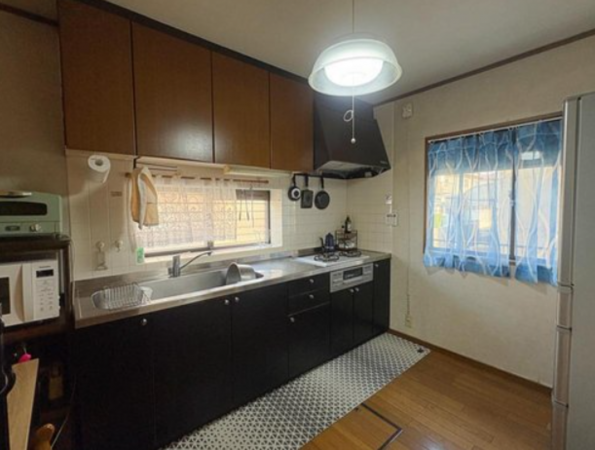 泉南郡熊取町若葉、中古一戸建ての画像です