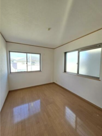 泉佐野市日根野、中古一戸建ての画像です