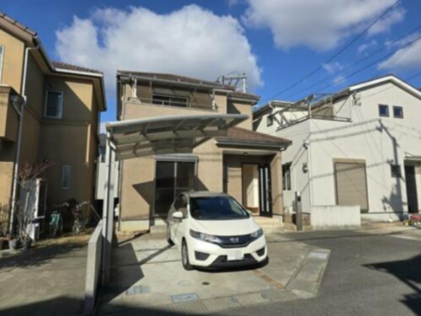 泉佐野市日根野、中古一戸建ての画像です