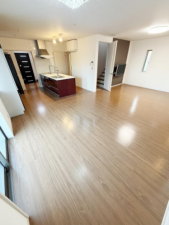 泉佐野市泉ケ丘、中古一戸建ての画像です