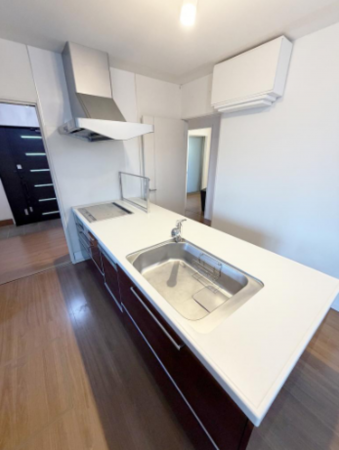 泉佐野市泉ケ丘、中古一戸建ての画像です