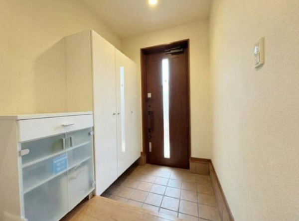 貝塚市畠中、中古一戸建ての画像です