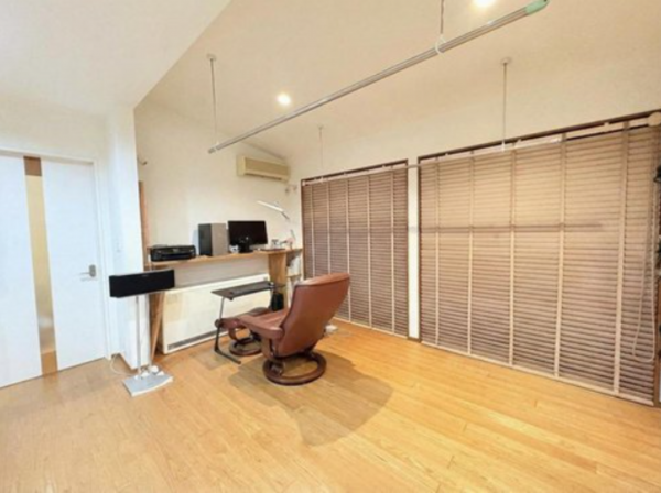 貝塚市畠中、中古一戸建ての画像です