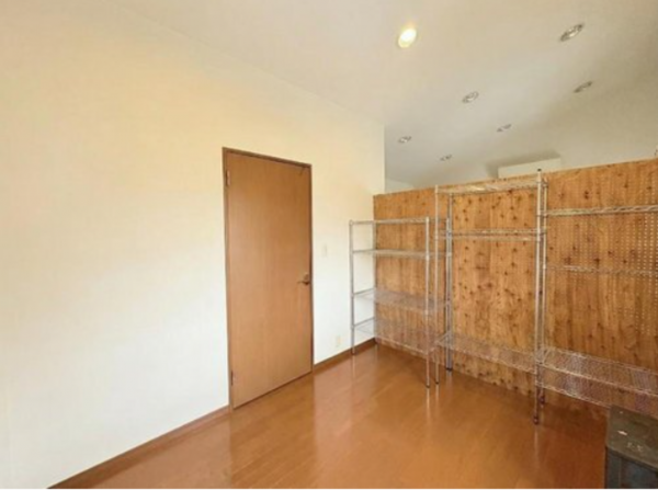 貝塚市畠中、中古一戸建ての画像です