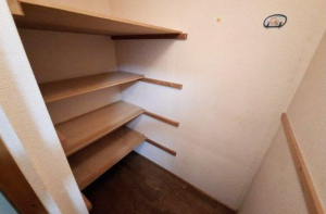 貝塚市海塚、マンションの画像です