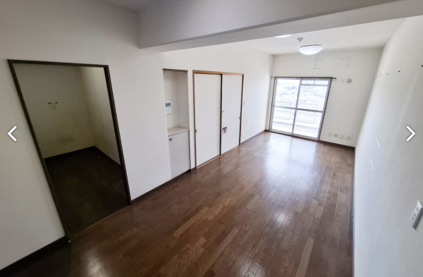 貝塚市海塚、マンションの画像です