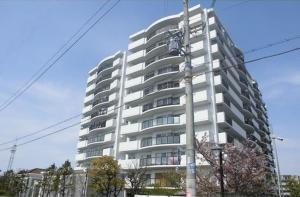 岸和田市大町、マンションの画像です