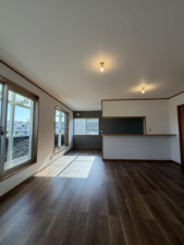 泉佐野市東羽倉崎町、中古一戸建ての画像です