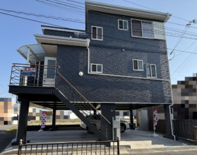 泉佐野市東羽倉崎町、中古一戸建ての画像です