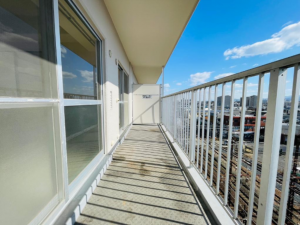 泉佐野市羽倉崎、マンションの画像です