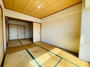 泉佐野市羽倉崎、マンションの画像です