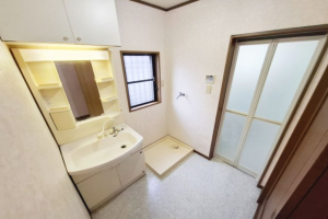 泉佐野市大西、中古一戸建ての画像です