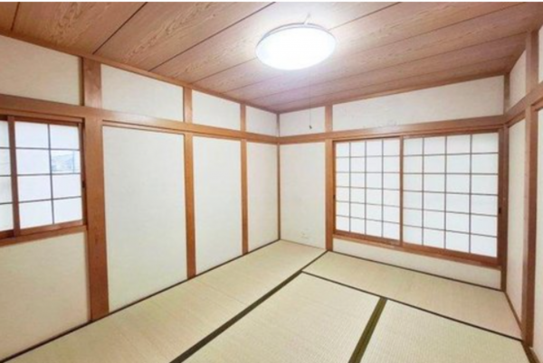 泉佐野市大西、中古一戸建ての画像です