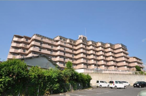 泉南郡熊取町大久保北、マンションの画像です