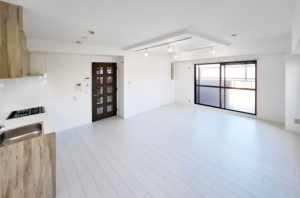 泉南郡熊取町大久保北、マンションの画像です