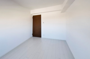 泉南郡熊取町大久保北、マンションの画像です