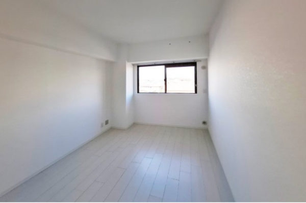 泉南郡熊取町大久保北、マンションの画像です